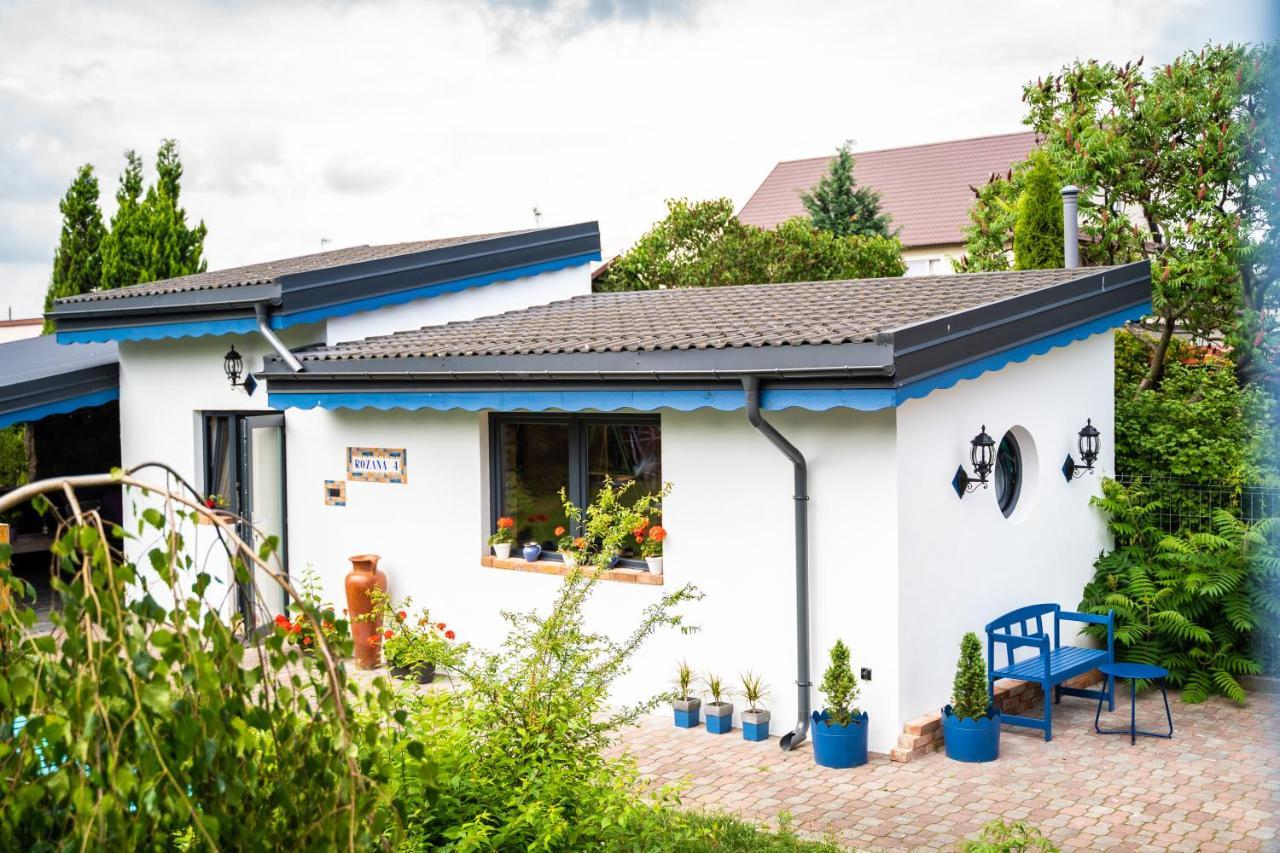 Cat Stone Villa Pisz Ngoại thất bức ảnh